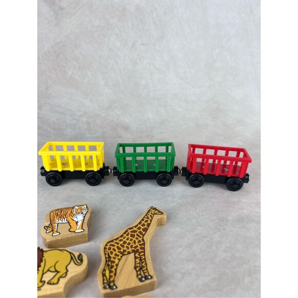 Vintage Circus Train Thomas & Friends Wooden Railway - Picture 3 of 5